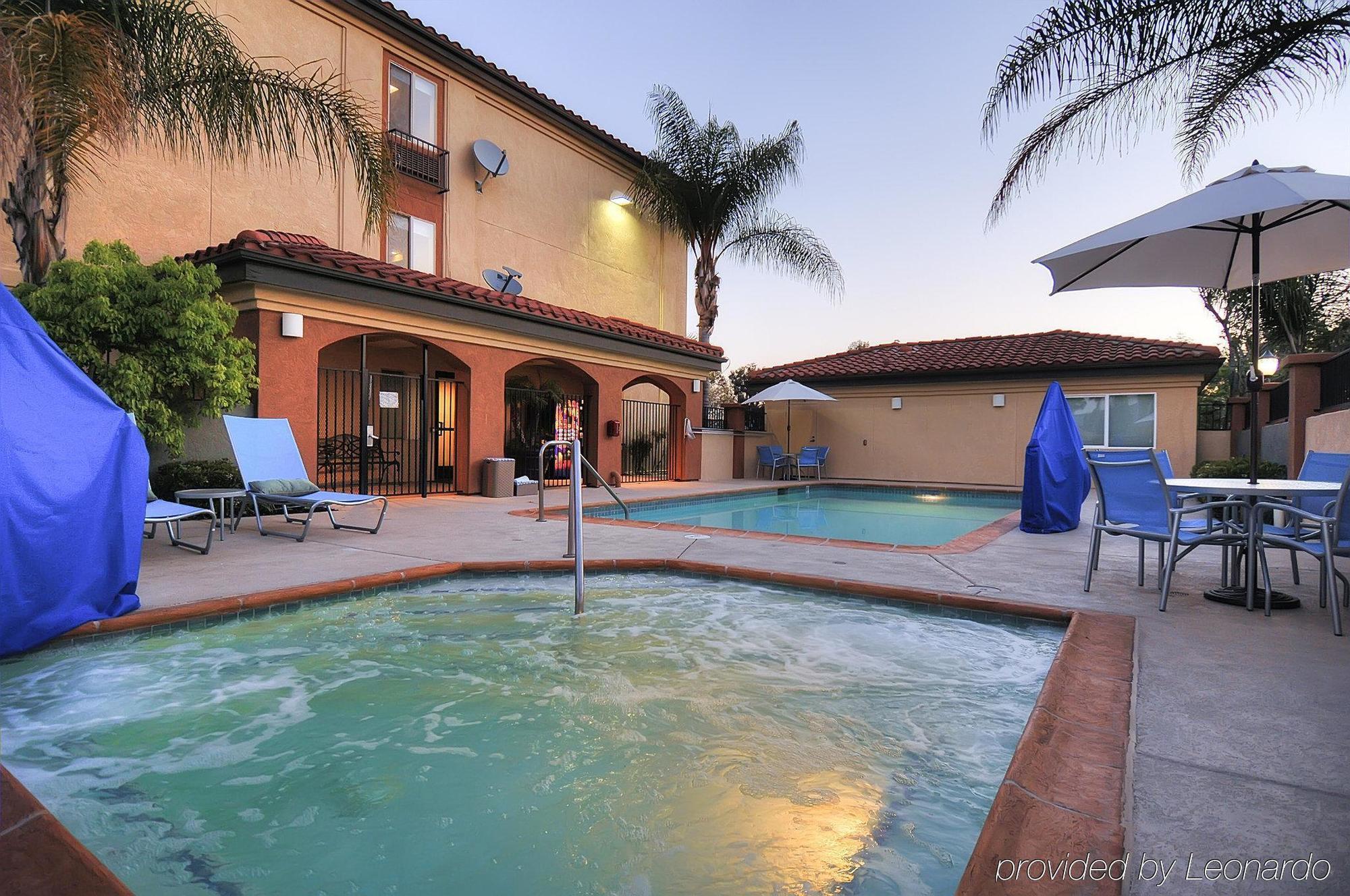 Holiday Inn Express Temecula By Ihg Facilidades foto